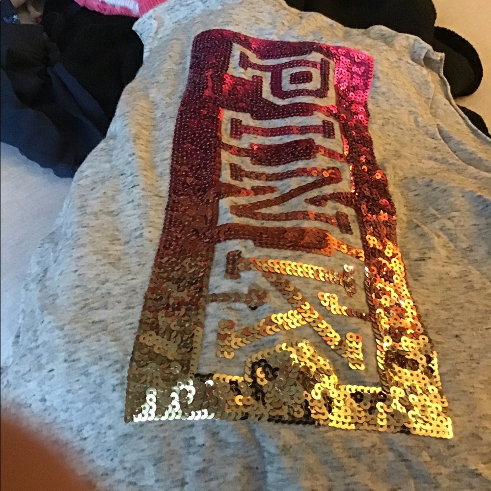 VS Pink Lot